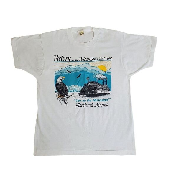 Vintage Mississippi River WI Blackhawk Marina Graphic T-shirt Steamboat Eagle L - Picture 1 of 7